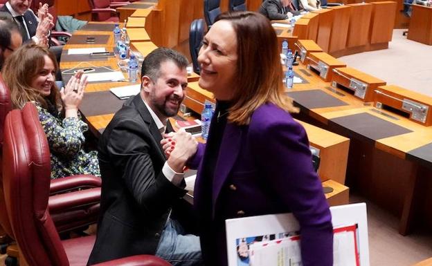 Tudanca denuncia un intento de «coaccionar» a las mujeres con el aborto y cree que se vuelve «a los tiempos del NO-DO»