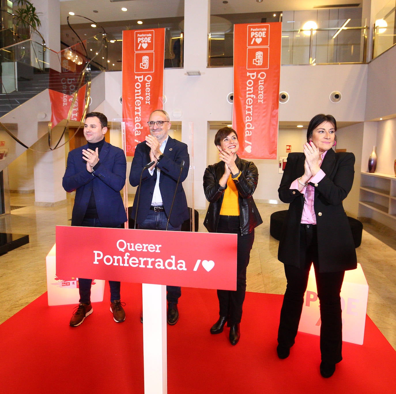 La ministra Isabel Rodríguez presenta la candidatura a la reelección del alcalde de Ponferrada