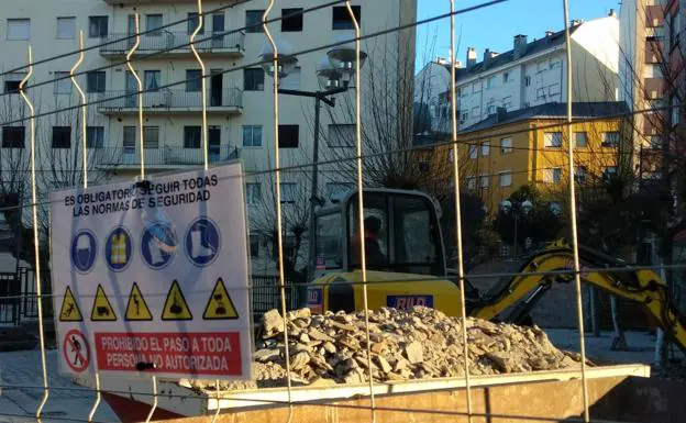 Imagen de archivo de las obras realizadas en el acceso al Colegio Navaliegos.