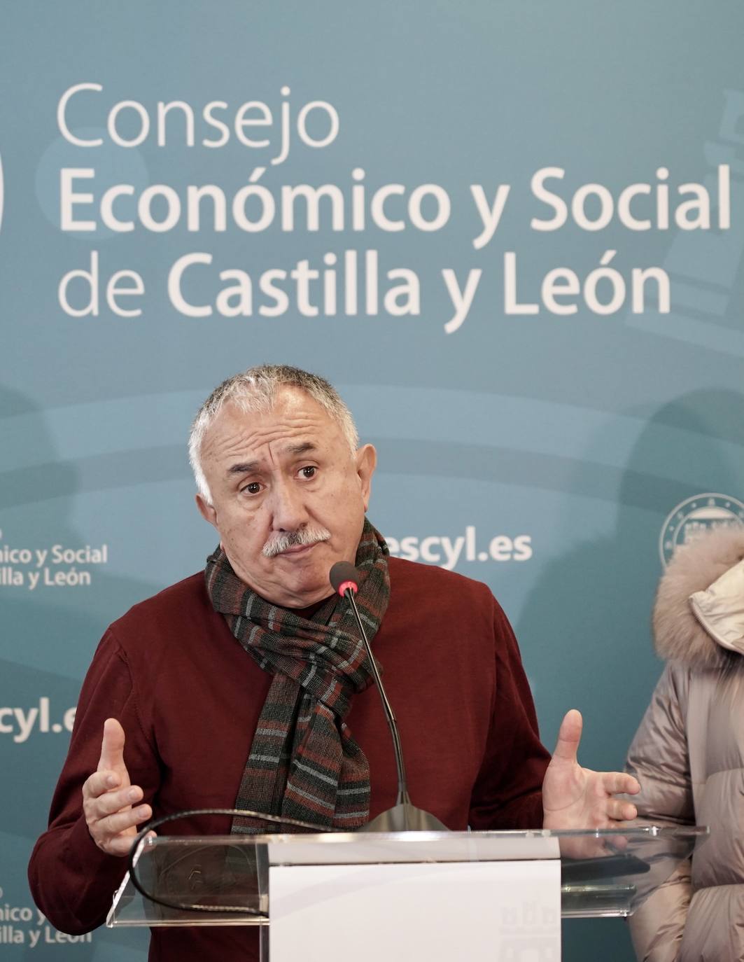 El secretario general de UGT, Pepe Álvarez, junto al presidente del CES, Enrique Cabero, y el secretario regional de UGT, Faustino Temprano, participa en los Encuentros SER Castilla y León, organizados por la Cadena SER y el Consejo Económico y Social (CES) de Castilla y León.