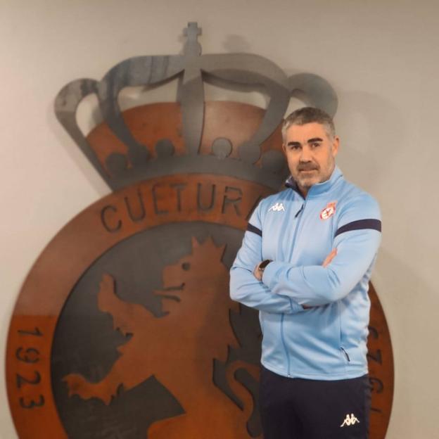 Toño Carrasco, nuevo entrenador del equipo femenino de la Cultural.