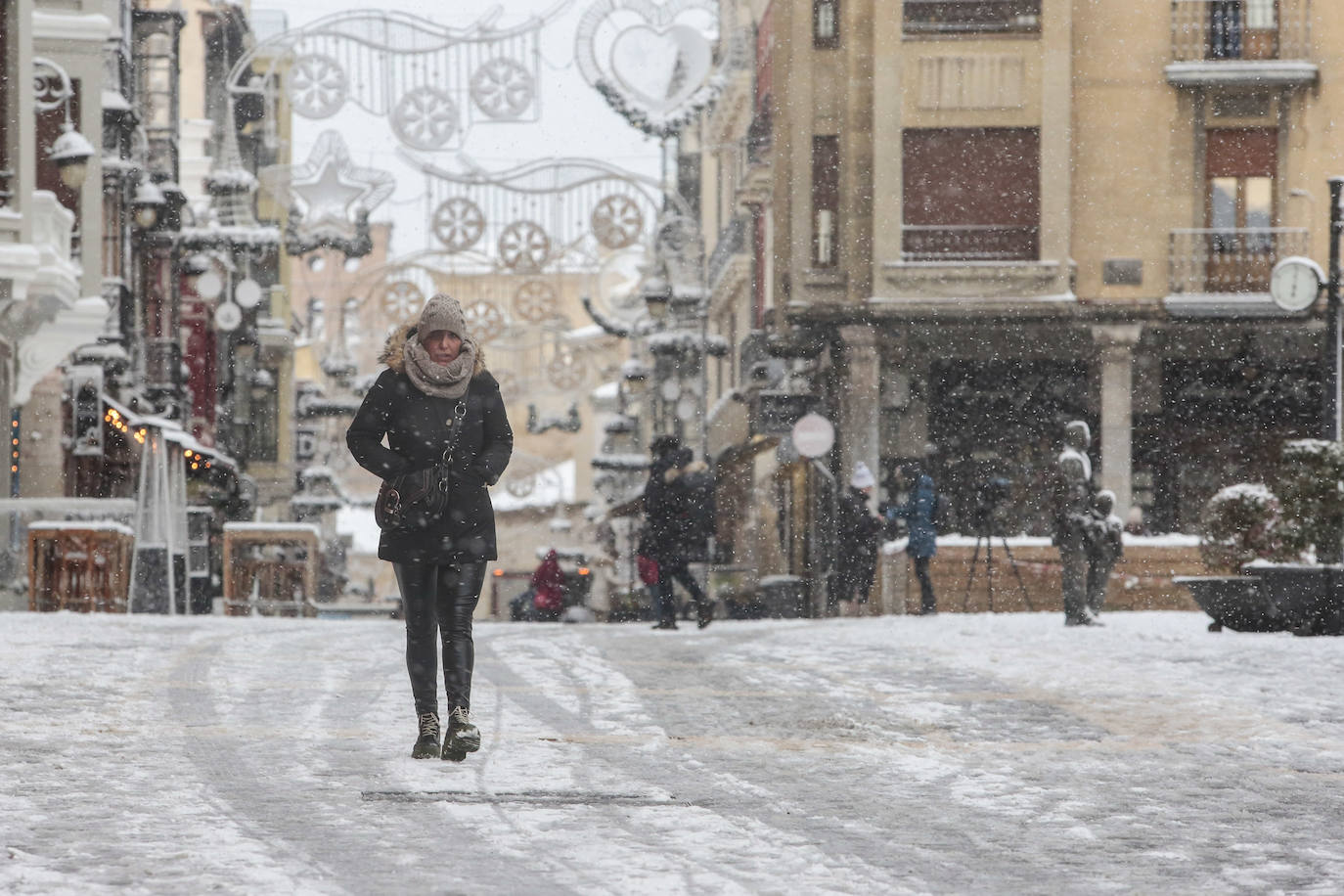 Fotos: Nieve en la capital leonesa