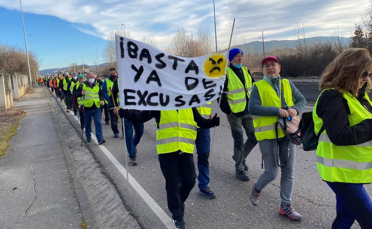 Marcha blanca en defensa de la sanidad pública del Bierzo y Laciana. 