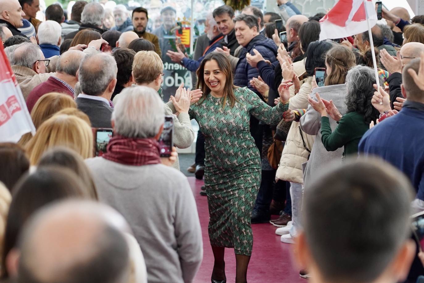 La cúpula del milenio acoge esta jornada para presentar a los candidatos a las alcaldías de las capitales de Castilla y León.