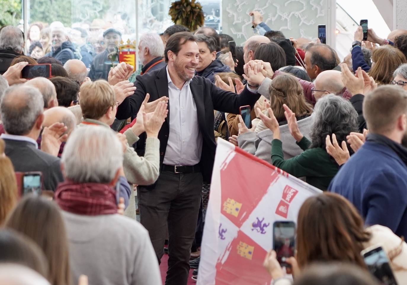 La cúpula del milenio acoge esta jornada para presentar a los candidatos a las alcaldías de las capitales de Castilla y León.