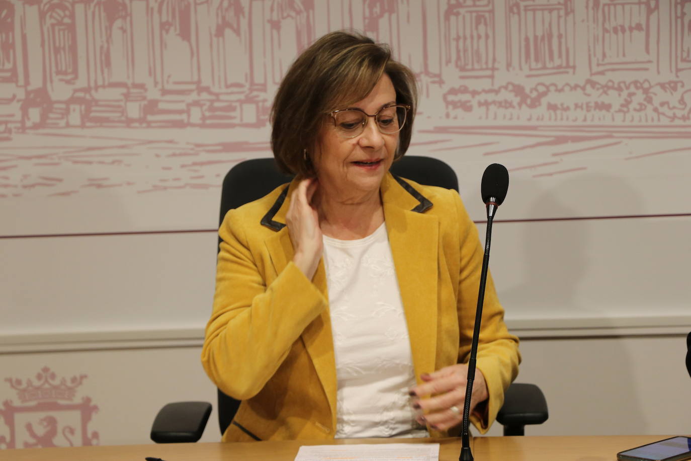 La concejala de Acción y Promoción Cultural, Evelia Fernández, ha presentado esta mañana la programación que comienza el próximo 3 de febrero con la propuesta teatral 'Noche de reyes'