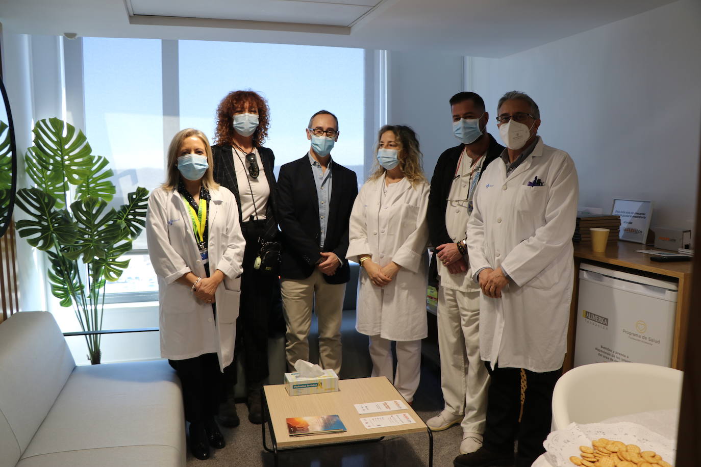 Las nuevas salas de repiro para familiares en la planta de Hematología del Hospital de León.