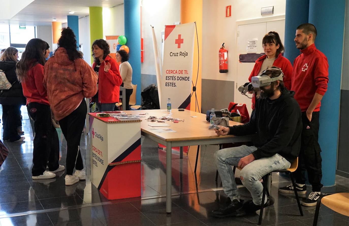 La Facultad de Educación celebró este pasado miércoles la III edición de las Jornadas de Educación Social donde profesionales y educadores coincidieron en la necesidad de incluir la figura del Coordinador de Bienestar en los centros educativos.