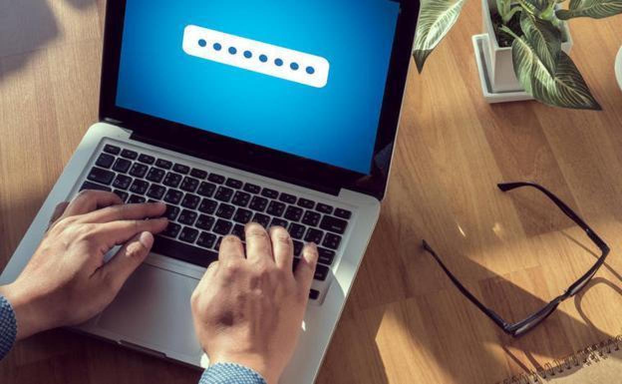 La Junta de Castilla y León destinará 6,9 millones de euros de los fondos europeos 'Next Generation' a impulsar el programa CyL Digital.