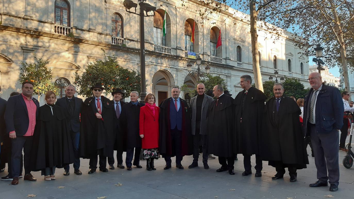 La Diputación aprovecha los actos en la capital hispalense para dar a conocer la amplia y variada oferta turística de León