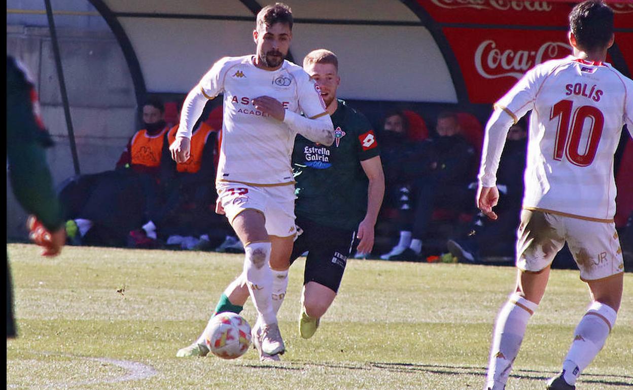 Cristian Pérez, durante el partido de este domingo.