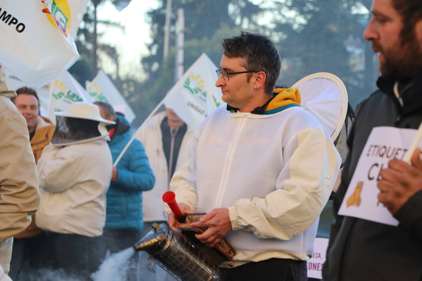 Organizaciones profesionales convocan una manifestación en León por una apicultura sostenible y rentable