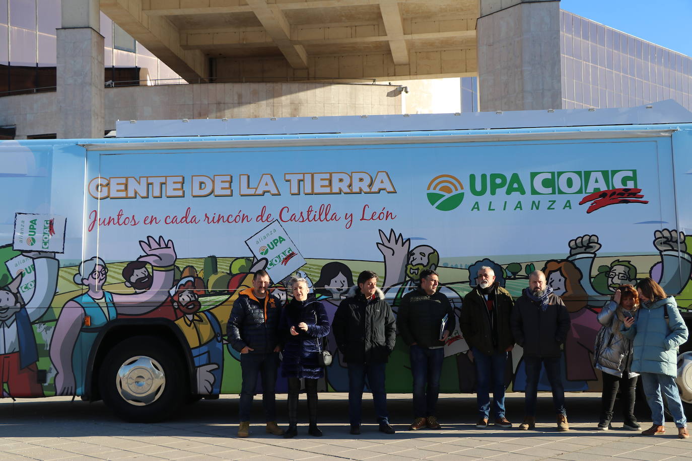 Presentación del autobús de la alianza Upa-Coag.