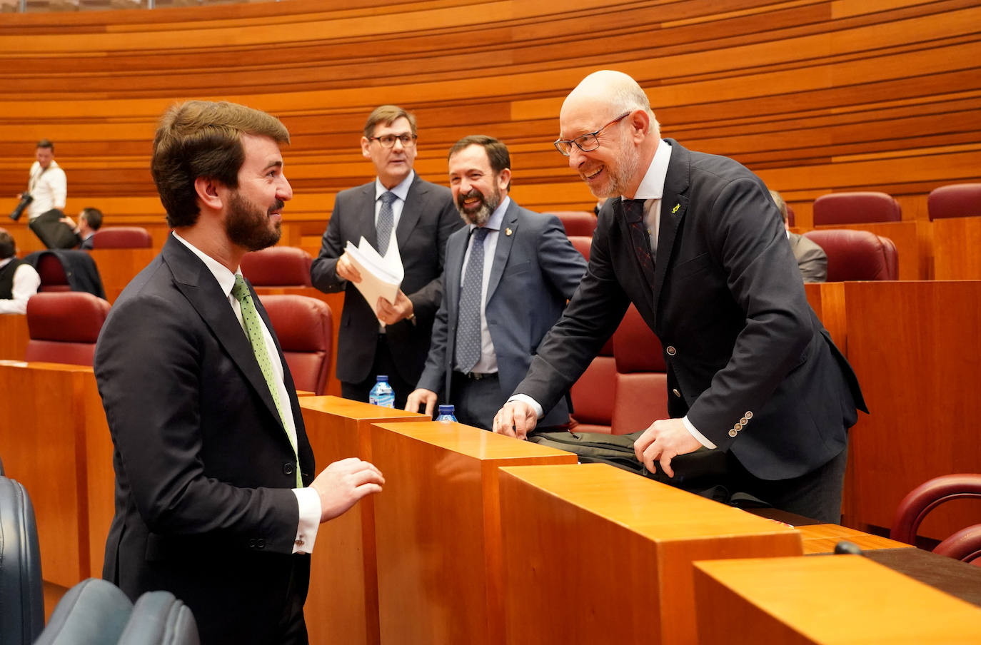 Segunda sesión del pleno de las Cortes de Castilla y León, que se retoma en el tercer punto del orden del día, relativo a las mociones.