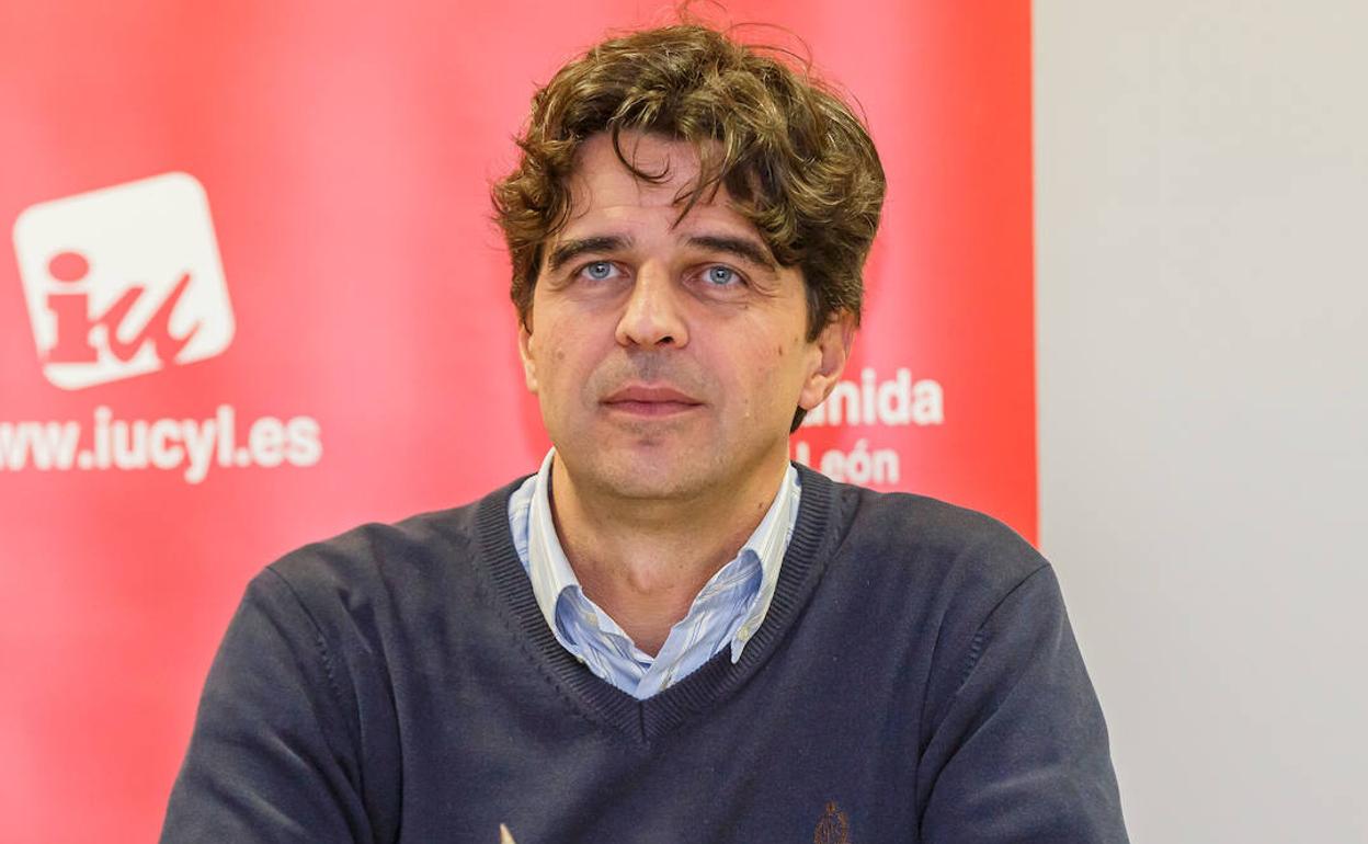 El coordinador autonómico de Izquierda Unida CyL, Juan Gascón.