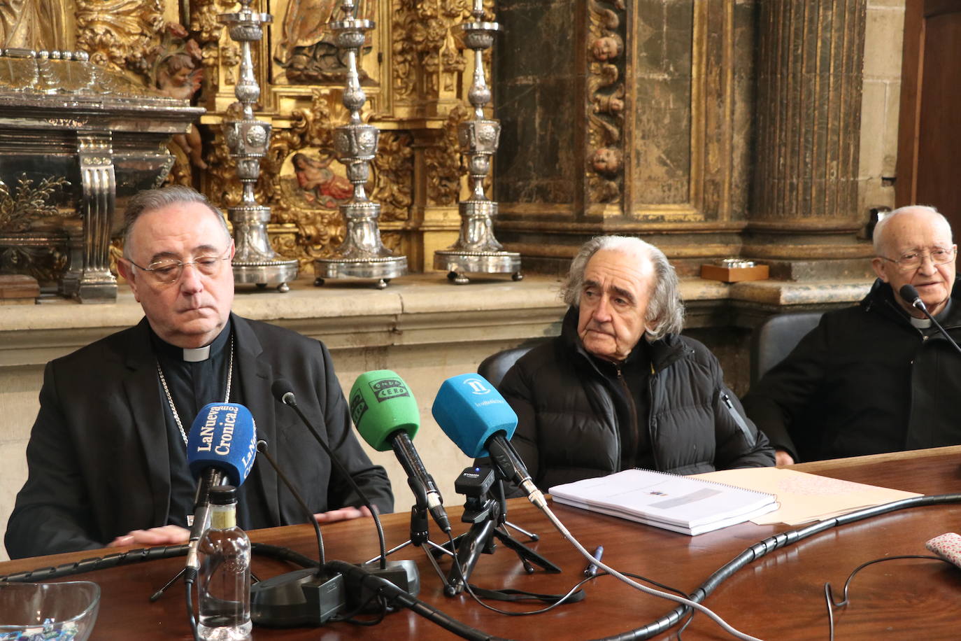 Recepción del legado de José María Muñiz Sánchez a la catedral de León