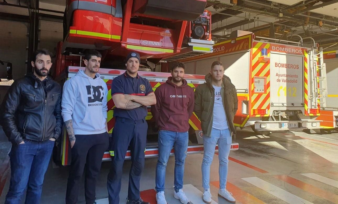 El leonés Víctor Rodríguez se desplaza a Turquía para colaborar con la ONG Acción Norte en el rescate y auxilio de la población. «Vamos a dar lo mejor de nosotros mismos hasta el martes», asegura. 