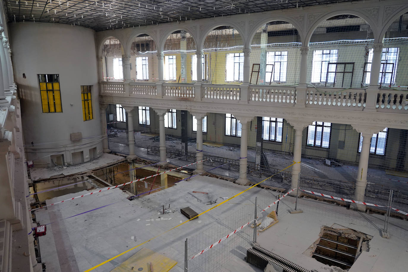 Visita a las obras de rehabilitación integral del edificio para uso administrativo de la Junta de Castilla y León.