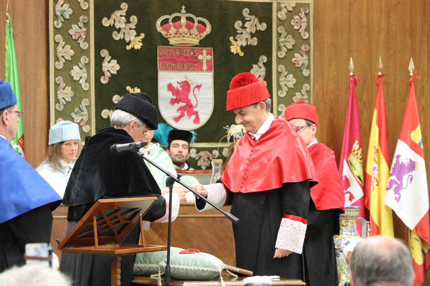 Acto académico de investidura del ex presidente del Gobierno, José Luis Rodríguez Zapatero, como Doctor Honoris Causa por la Universidad de León.