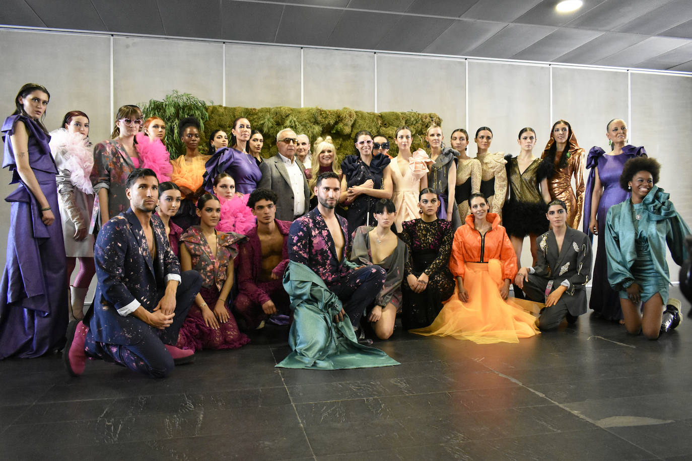 León triunfa en la Fashion Week de la mano de María Lafuente. La diseñadora convierte su icónico desfile en un alegato contra la violencia de género. Lafuente presentó la colección 'Inefable' en el Comité Olímpico Español, en el marco de la Mercedes-Benz Fashion Week.