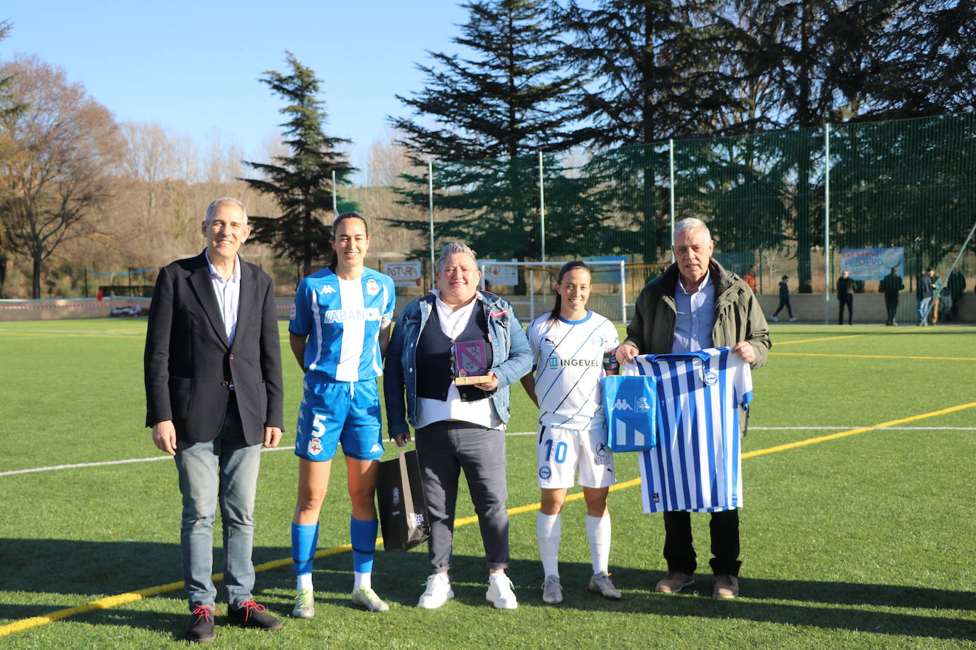 Homenaje a Celsa García Robles