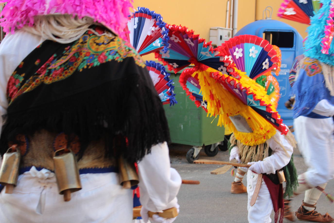 Cimanes del Tejar ha celebrado una de sus fiestas más enraizadas, el antruejo más tradicional