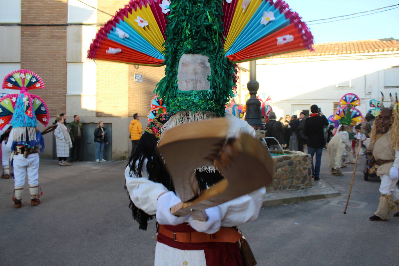 Cimanes del Tejar ha celebrado una de sus fiestas más enraizadas, el antruejo más tradicional