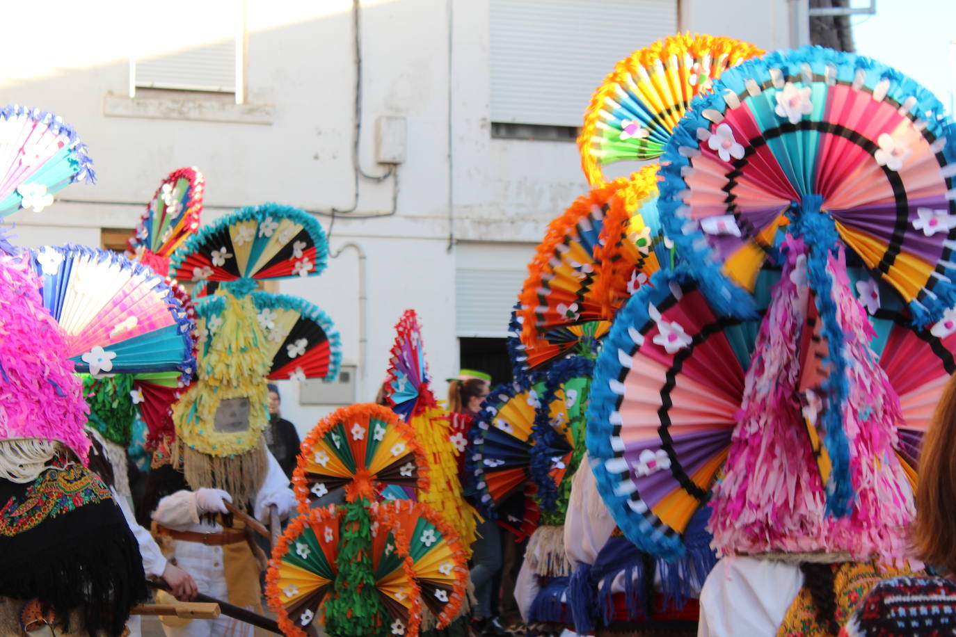 Cimanes del Tejar ha celebrado una de sus fiestas más enraizadas, el antruejo más tradicional