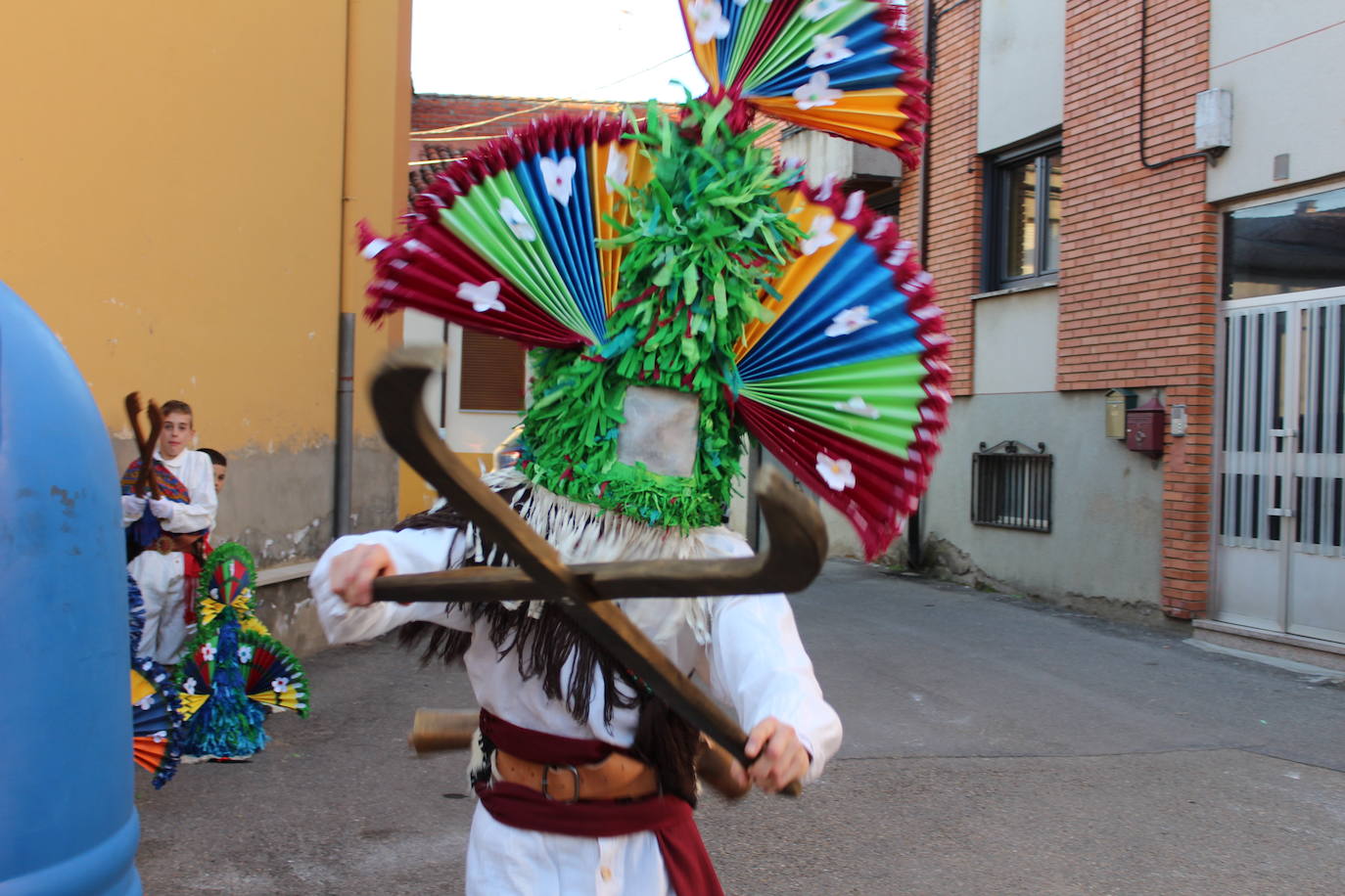 Cimanes del Tejar ha celebrado una de sus fiestas más enraizadas, el antruejo más tradicional