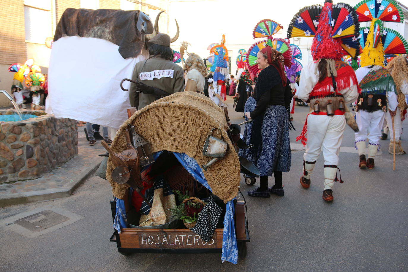 Cimanes del Tejar ha celebrado una de sus fiestas más enraizadas, el antruejo más tradicional