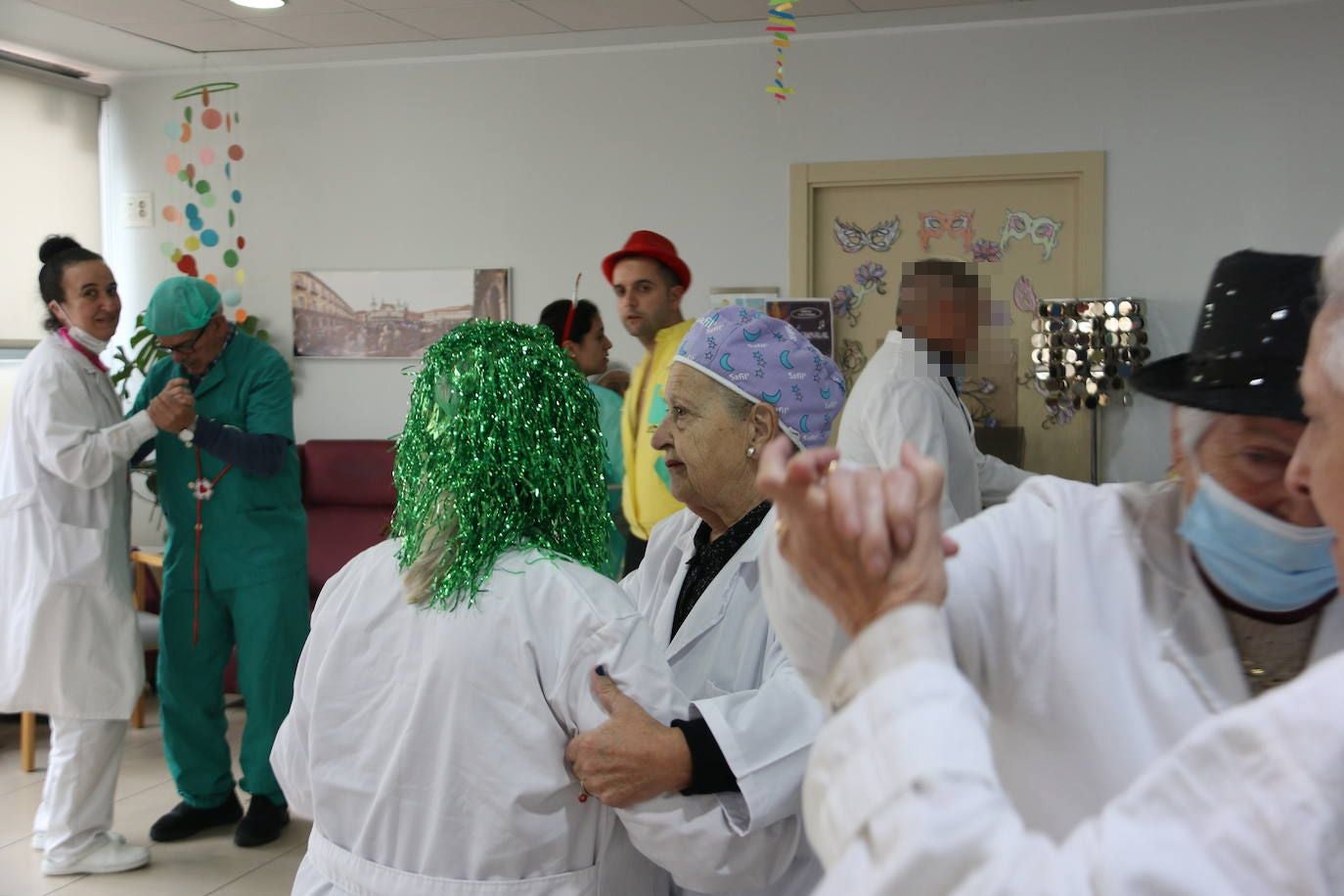 Celebración de Carnaval en Alzheimer León.