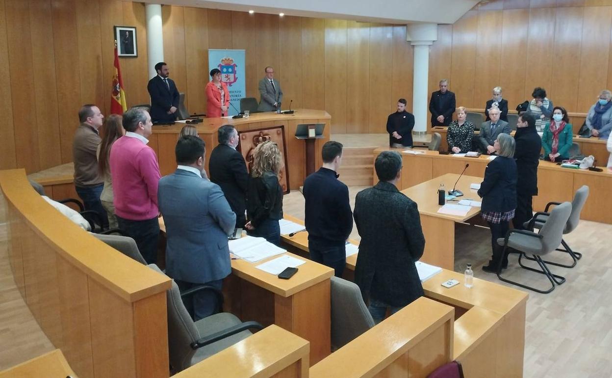 Minuto de silencio en el pleno de San Andrés del Rabanedo. 