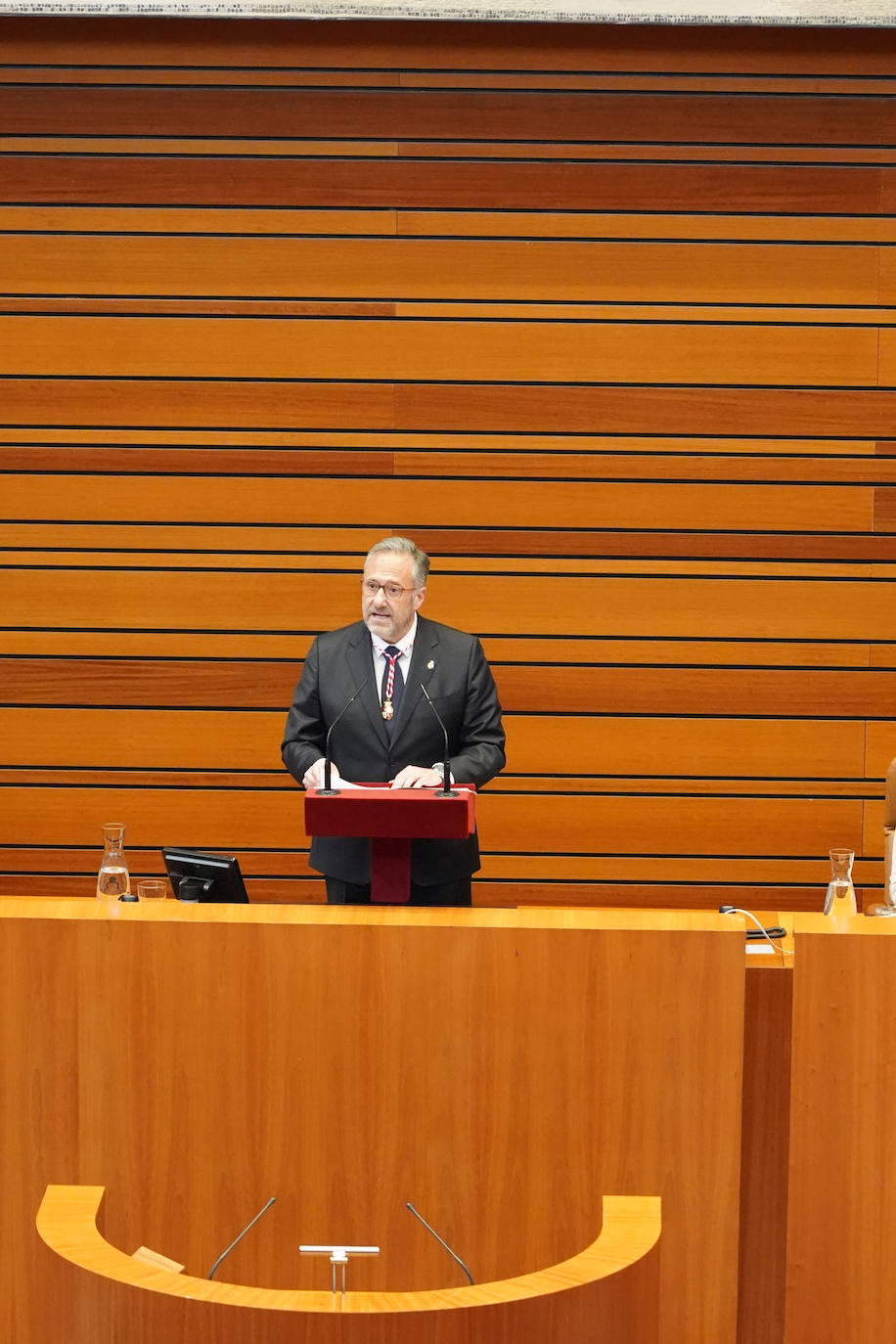 Intervención del presidente de las Cortes Carlos Pollán en el acto institucional del XL Aniversario del Estatuto de Autonomía de Castilla y León. 