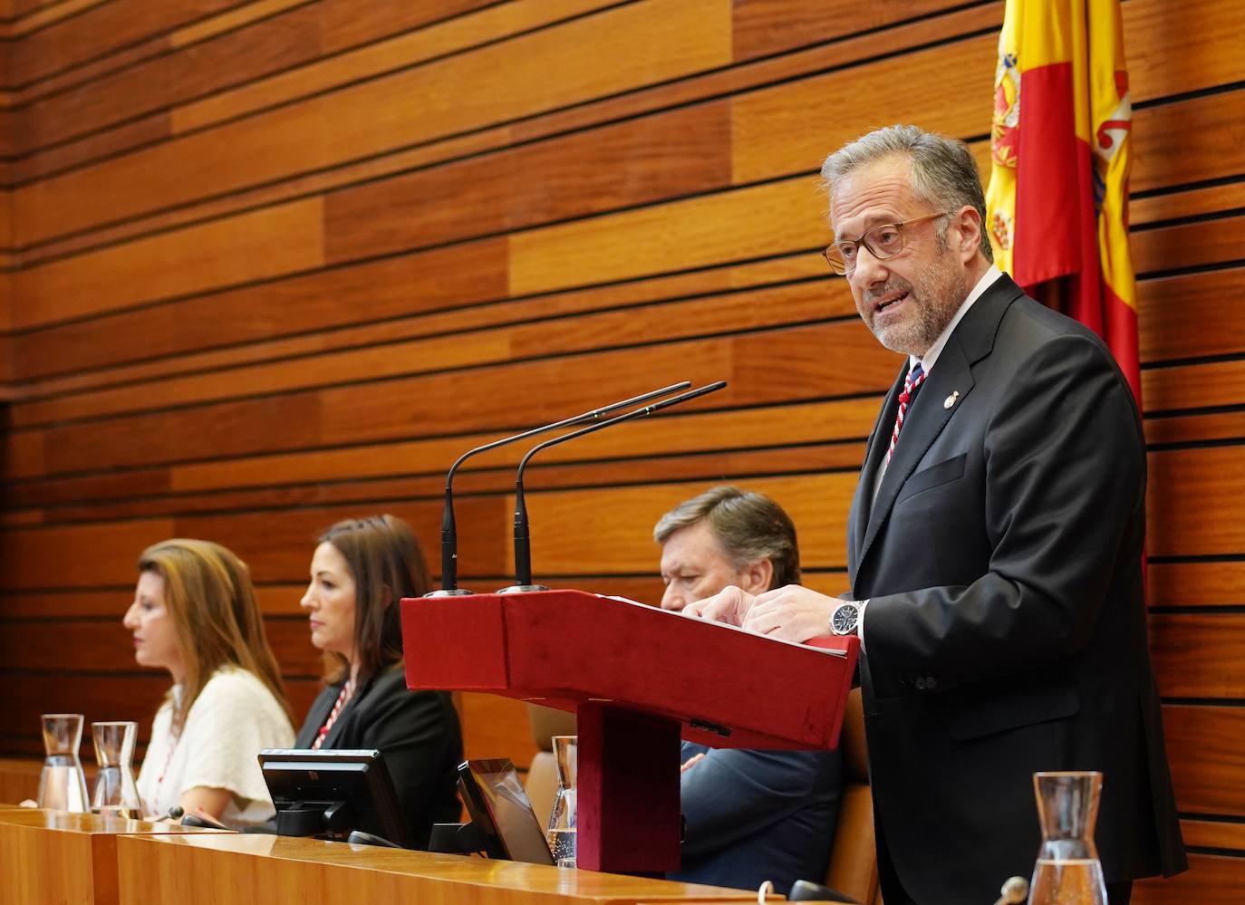 Intervención del presidente de las Cortes Carlos Pollán en el acto institucional del XL Aniversario del Estatuto de Autonomía de Castilla y León. 