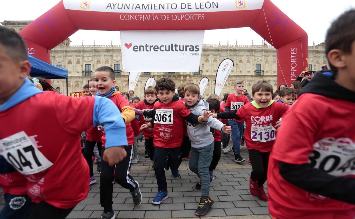 Carrera solidaria 'Corre por una causa' de Entreculturas. 