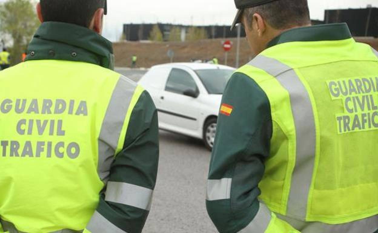 Detenido en Valladolid por circular sin dos ruedas por la A-62