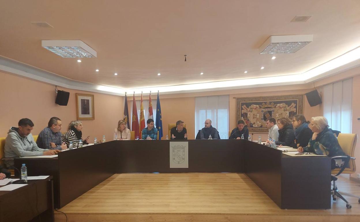 Imagen del pleno de Valencia de Don Juan. 