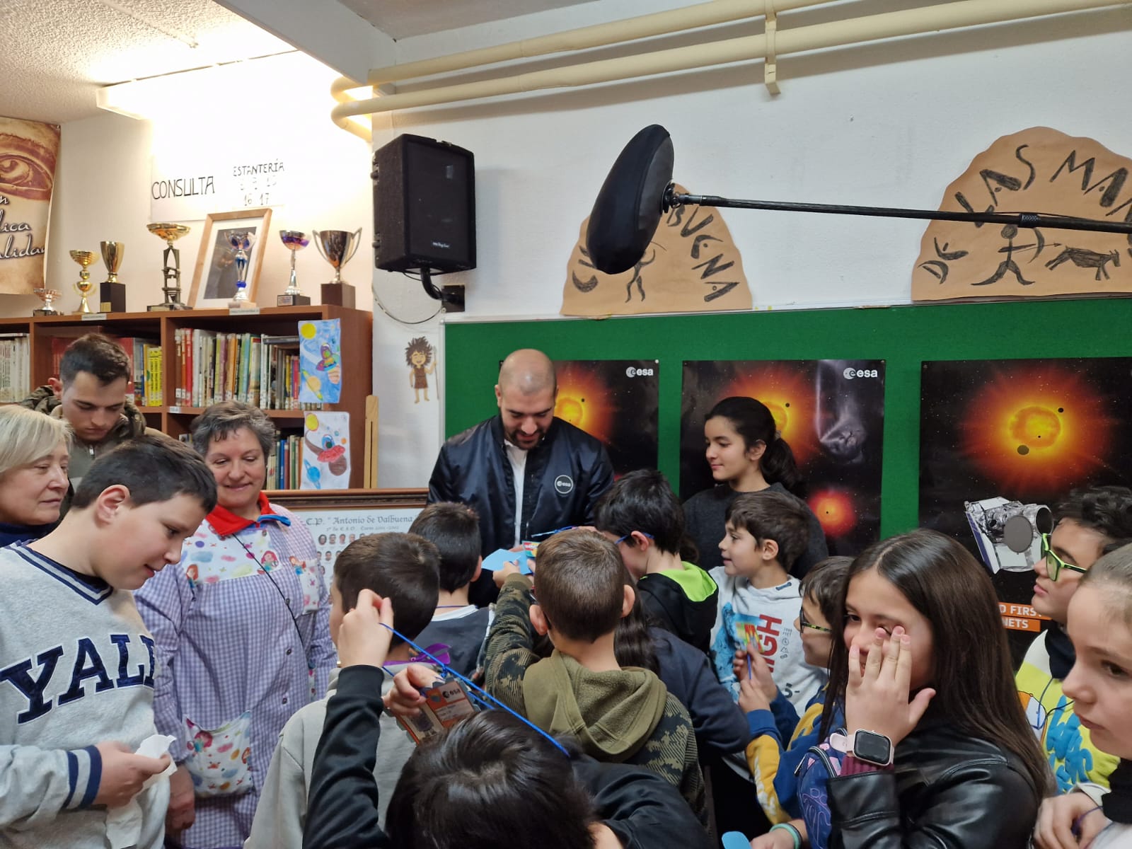 Fotos: Visita del Pablo Álvarez Colegio Público Antonio de Valbuena