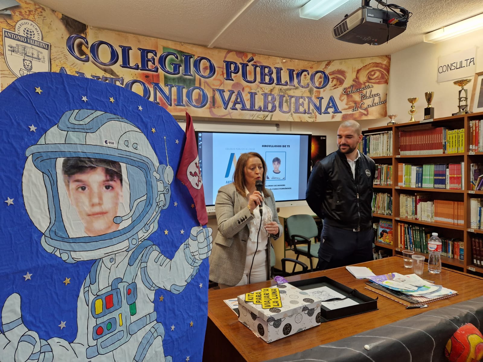Fotos: Visita del Pablo Álvarez Colegio Público Antonio de Valbuena