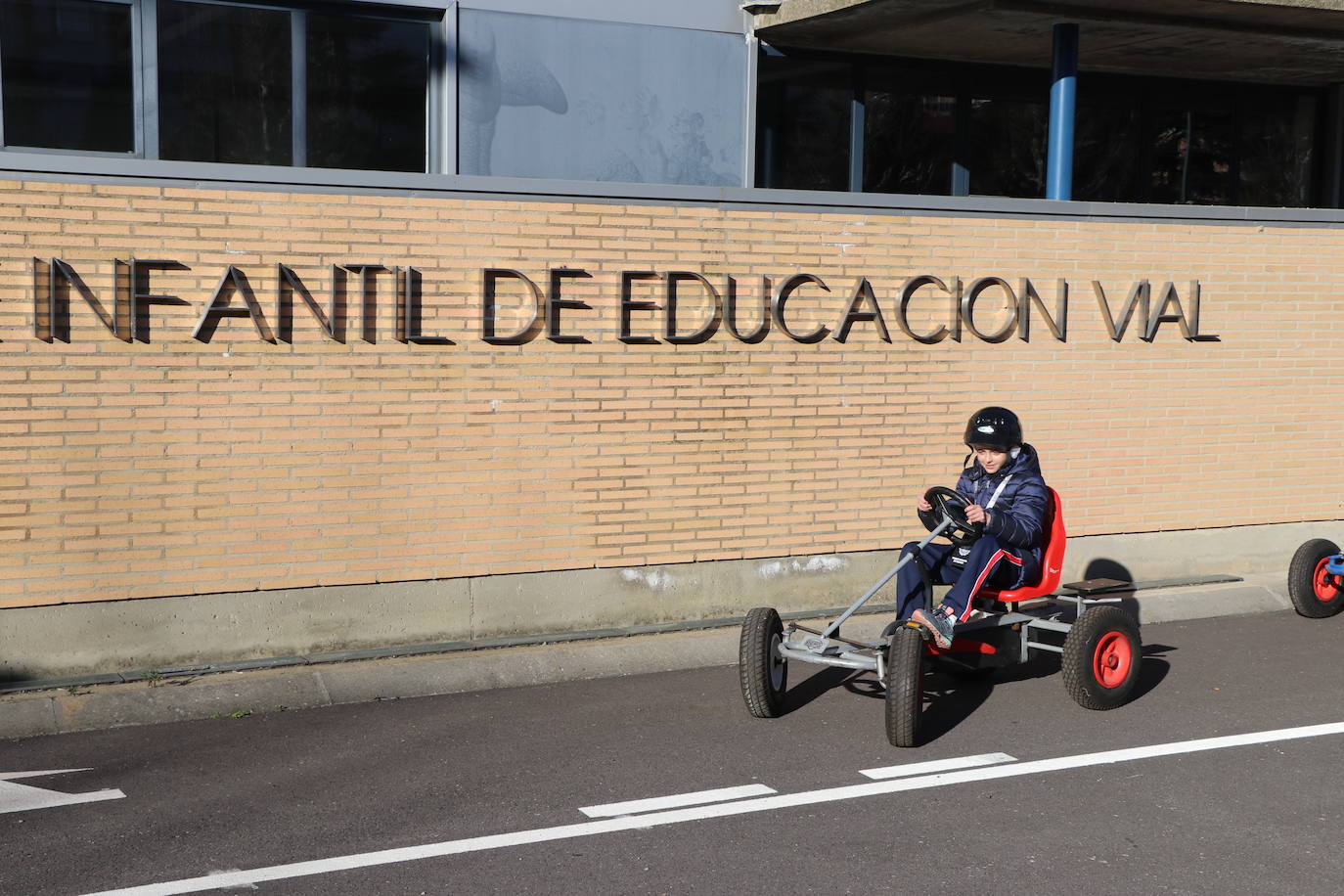 El Parque Infantil de Tráfico de Papalaguinda retoma su actividad tras el parón obligado por la pandemia y verá pasar en el último cuatrimestre del año a 2.100 escolares que concoerán las normas básicas de seguridad vial.