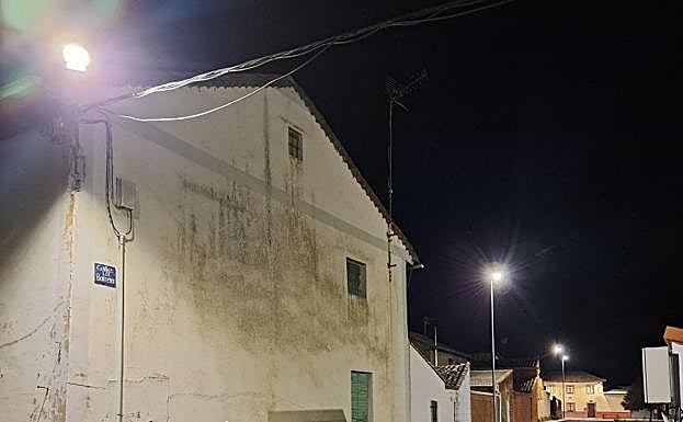 Nuevo alumbrado en Coyanza.