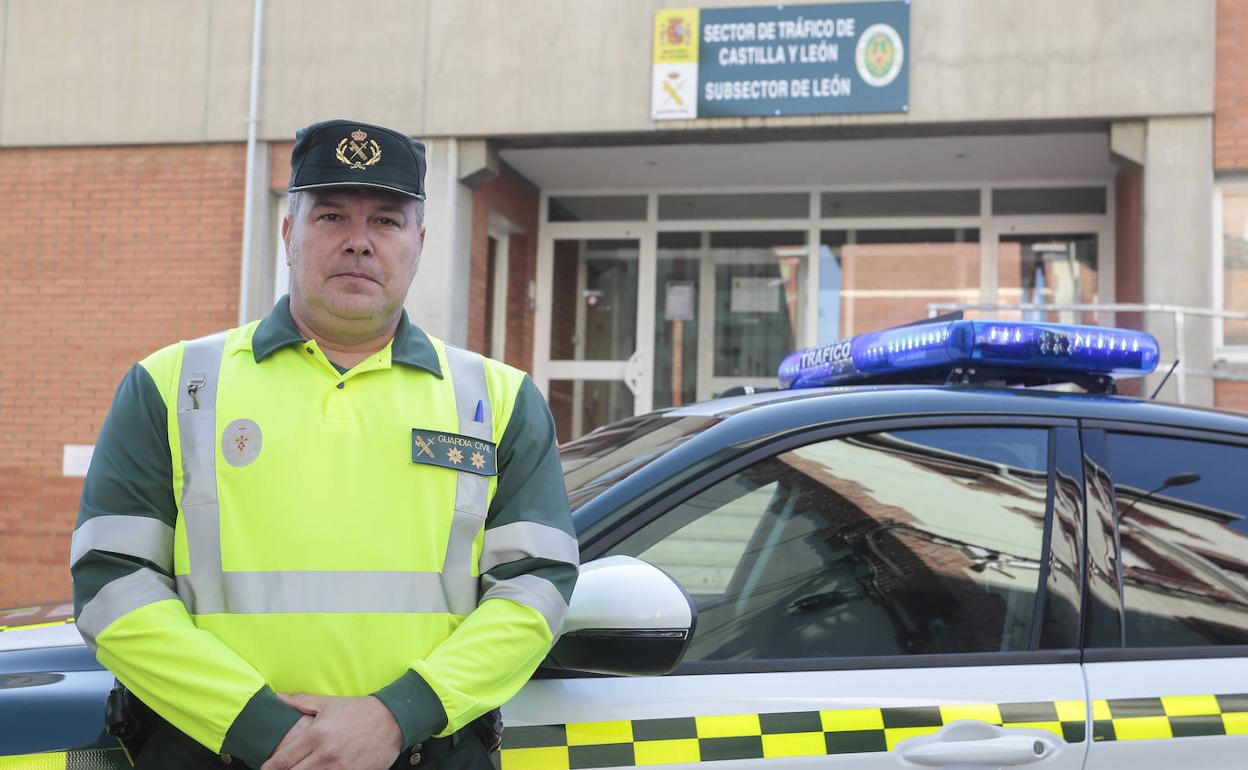El teniente coronel Francisco González Iturralde, jefe de la Agrupación de Tráfico de la Guardia Civil en Castilla y León