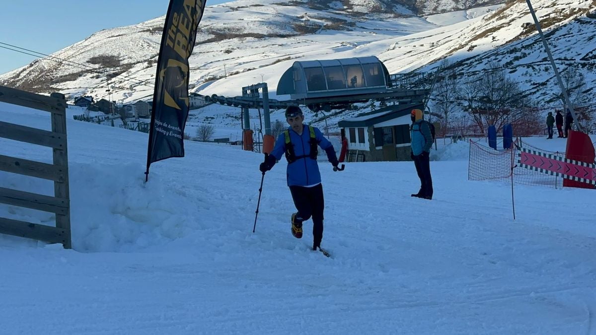 La estación de esquí de Valle Laciana-Leitariegos ha celebrado este fin de semana el Snow Weekend Festival con una gran participación de corredores y amantes de los deportes de invierno.