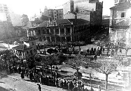 Antiguo Ayuntamiento y Teatro Principal derruido. 1967.