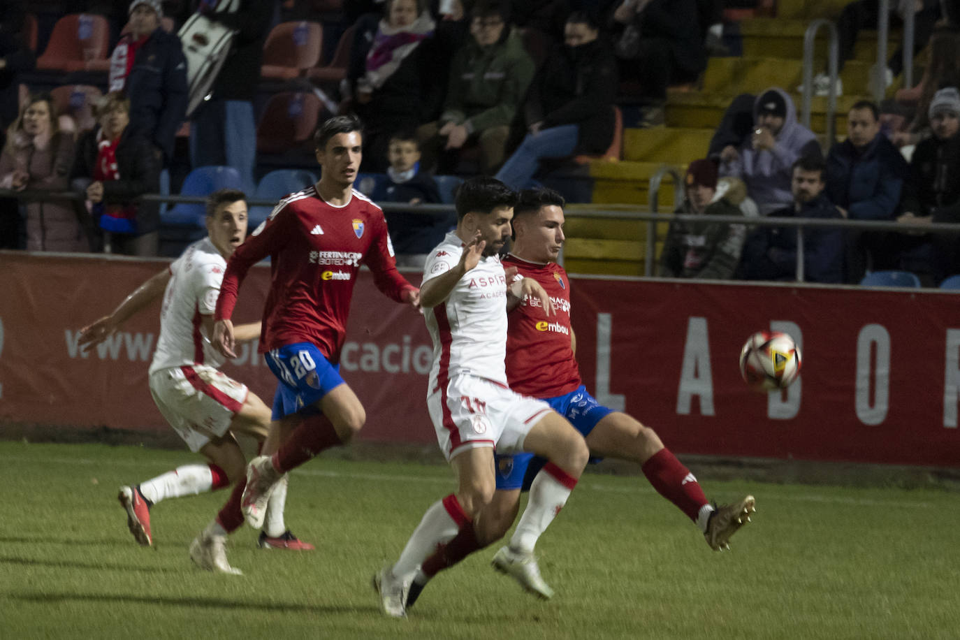 CD Teruel contra Cultural Leonesa