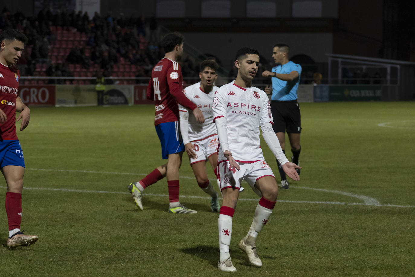 CD Teruel contra Cultural Leonesa