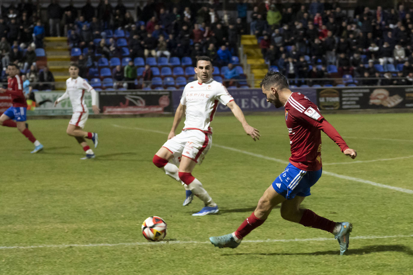 CD Teruel contra Cultural Leonesa