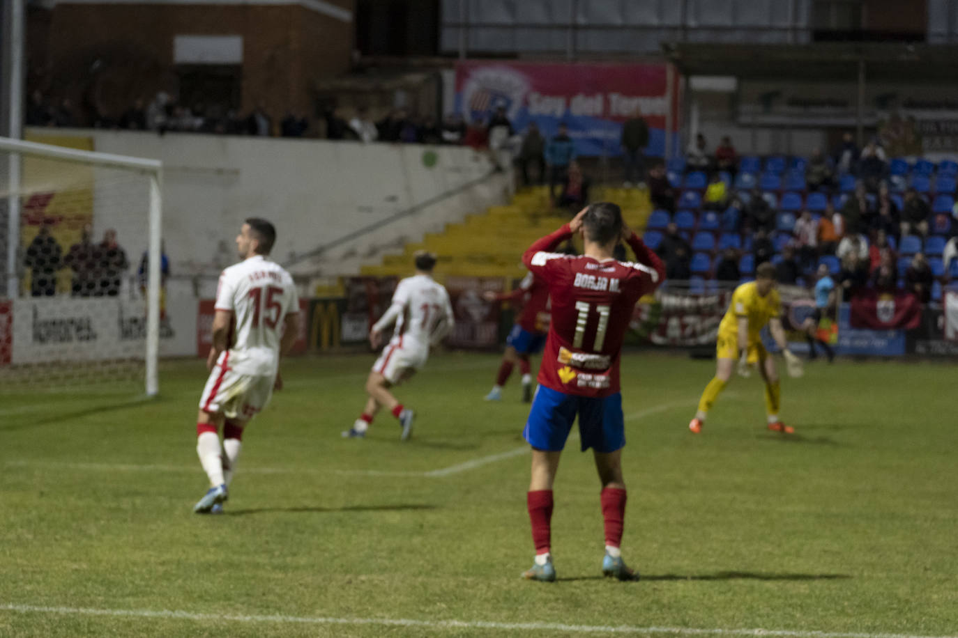 CD Teruel contra Cultural Leonesa