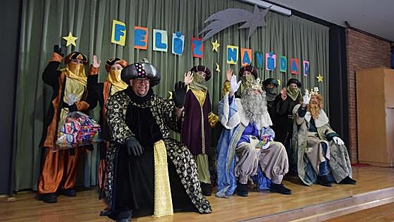 Ilusión en La Bañeza para recibir a Sus Majestades