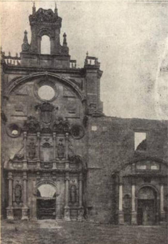 Portada del Monasterio de San Pedro de Eslonza.